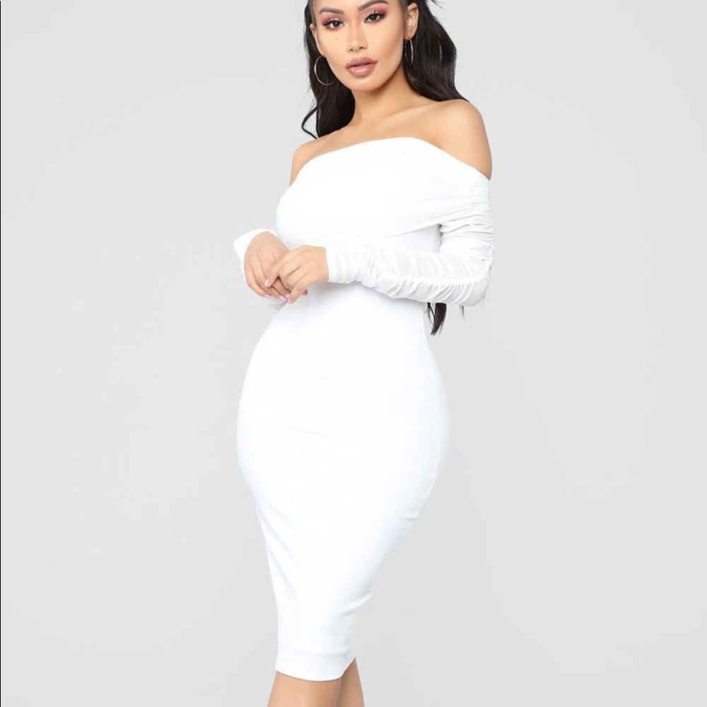 Fashion nova white “Take me on a dinner date”